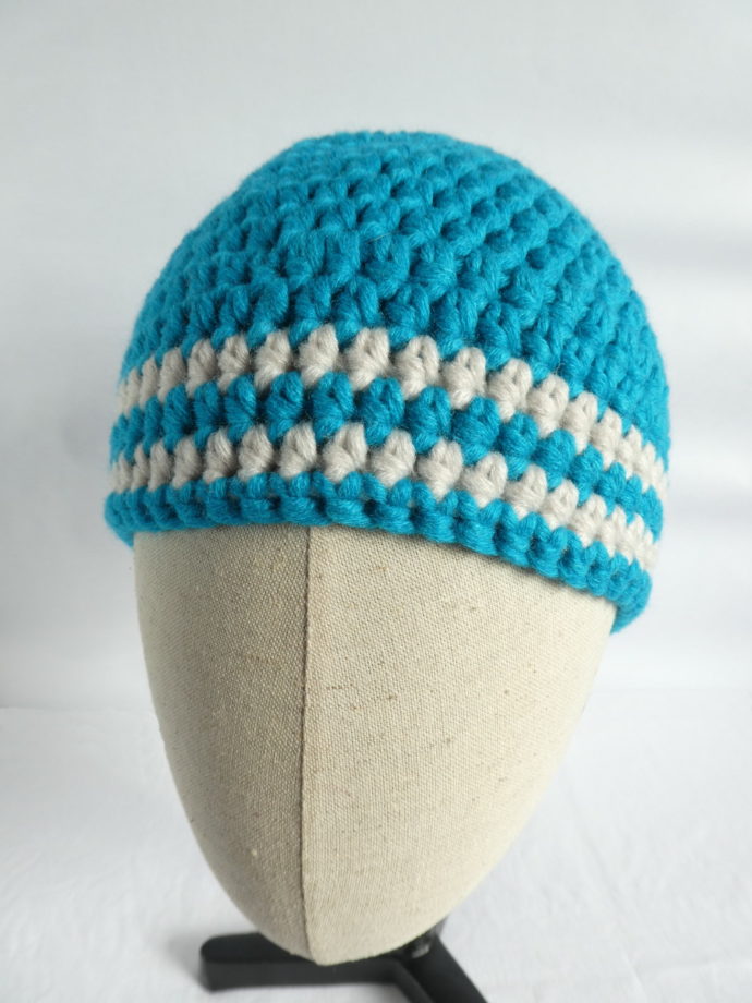 Le bonnet bleu en laine Dieppe.
