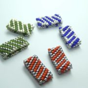 Les 3 paires de pendants bleu, vert et orange.